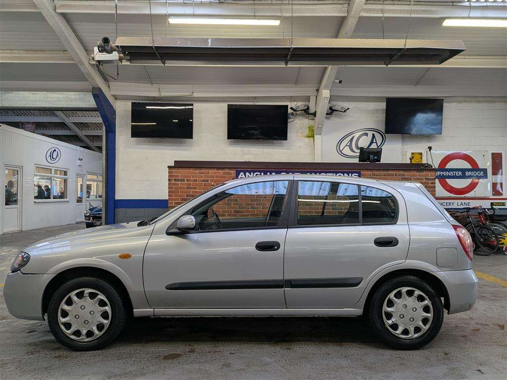 <p>2005 NISSAN ALMERA S</p>