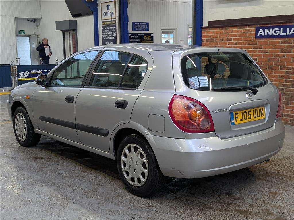 <p>2005 NISSAN ALMERA S</p>