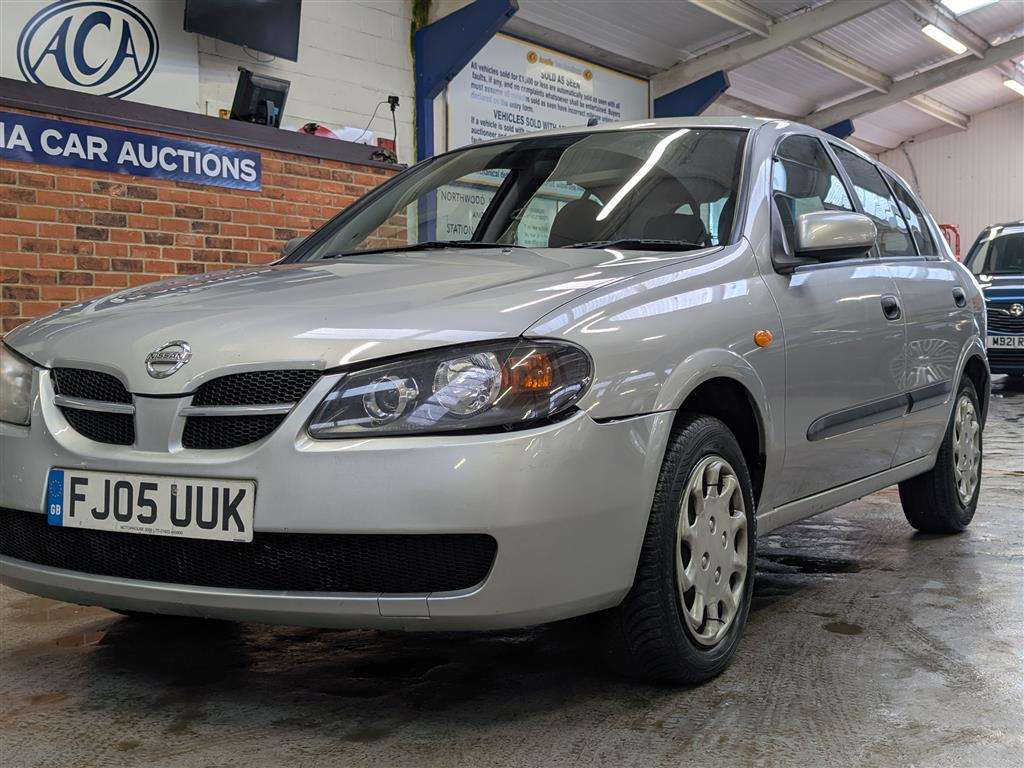 <p>2005 NISSAN ALMERA S</p>
