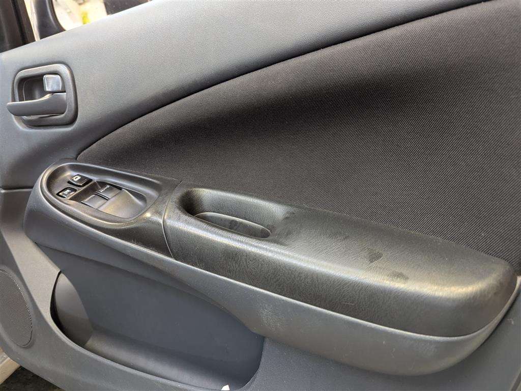 <p>2005 NISSAN ALMERA S</p>