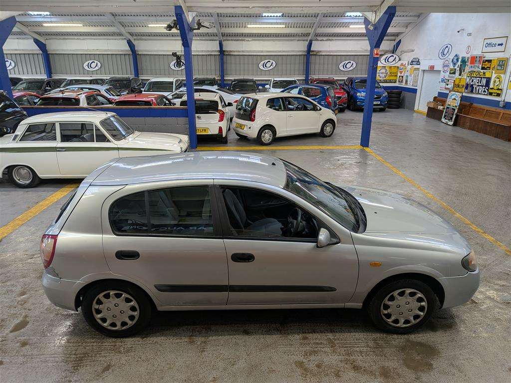 <p>2005 NISSAN ALMERA S</p>
