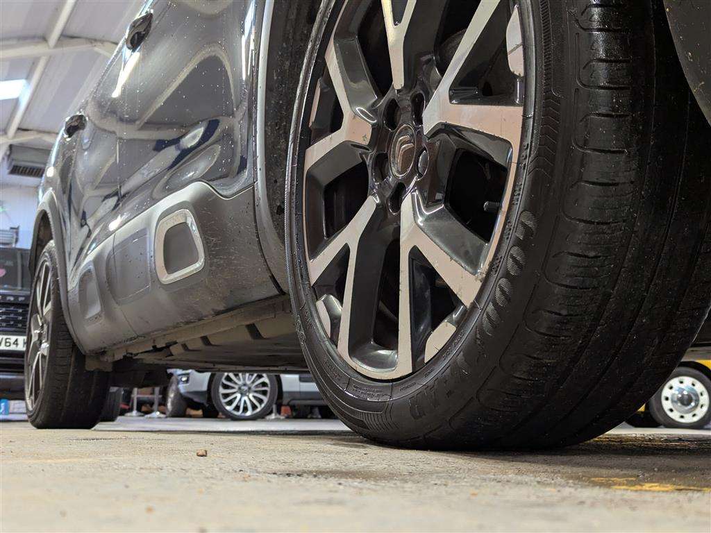 <p>2019 CITROEN C5 AIRCROSS FLAIR + P-TEC</p>