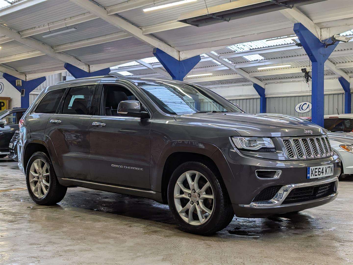 <p>2014 JEEP GRAND CHEROKEE SUMMIT CRD</p>