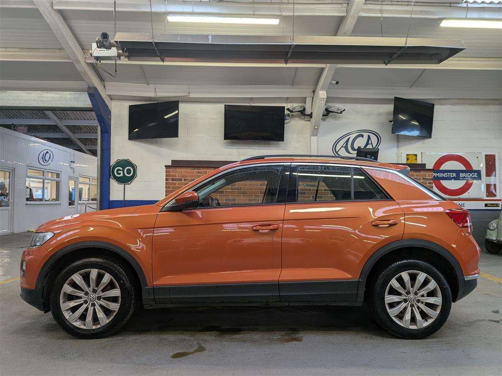 <p>2018 VOLKSWAGEN T-ROC SE TSI</p>
