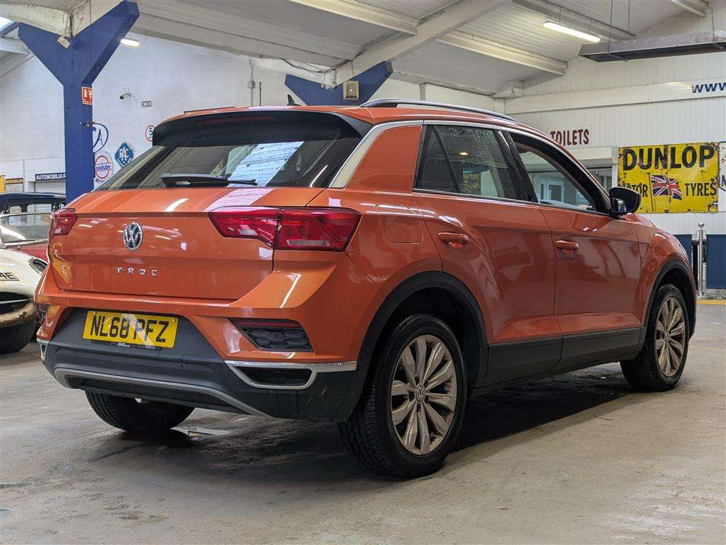 <p>2018 VOLKSWAGEN T-ROC SE TSI</p>