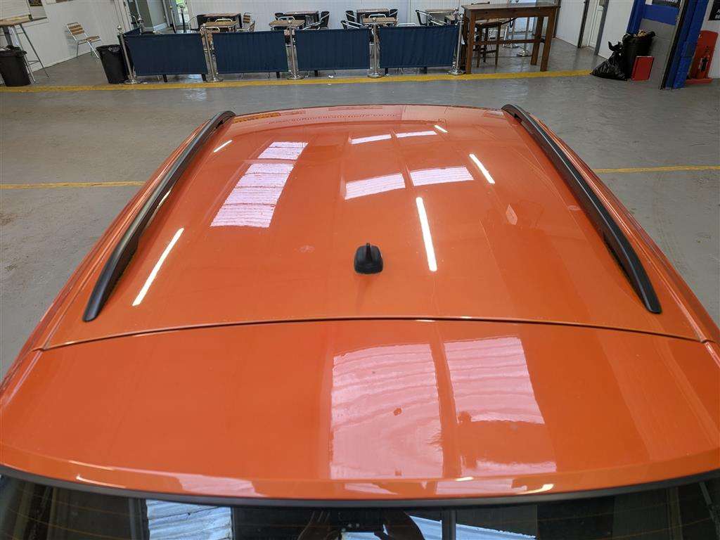 <p>2018 VOLKSWAGEN T-ROC SE TSI</p>