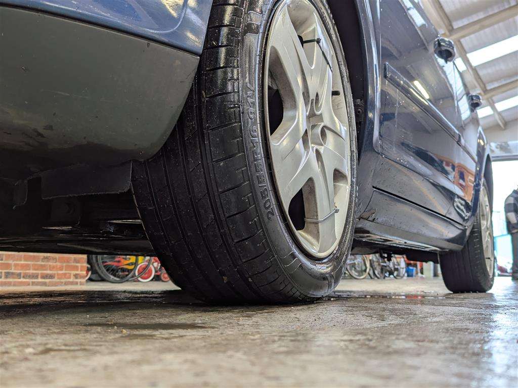 <p>2008 FORD FOCUS STYLE</p>