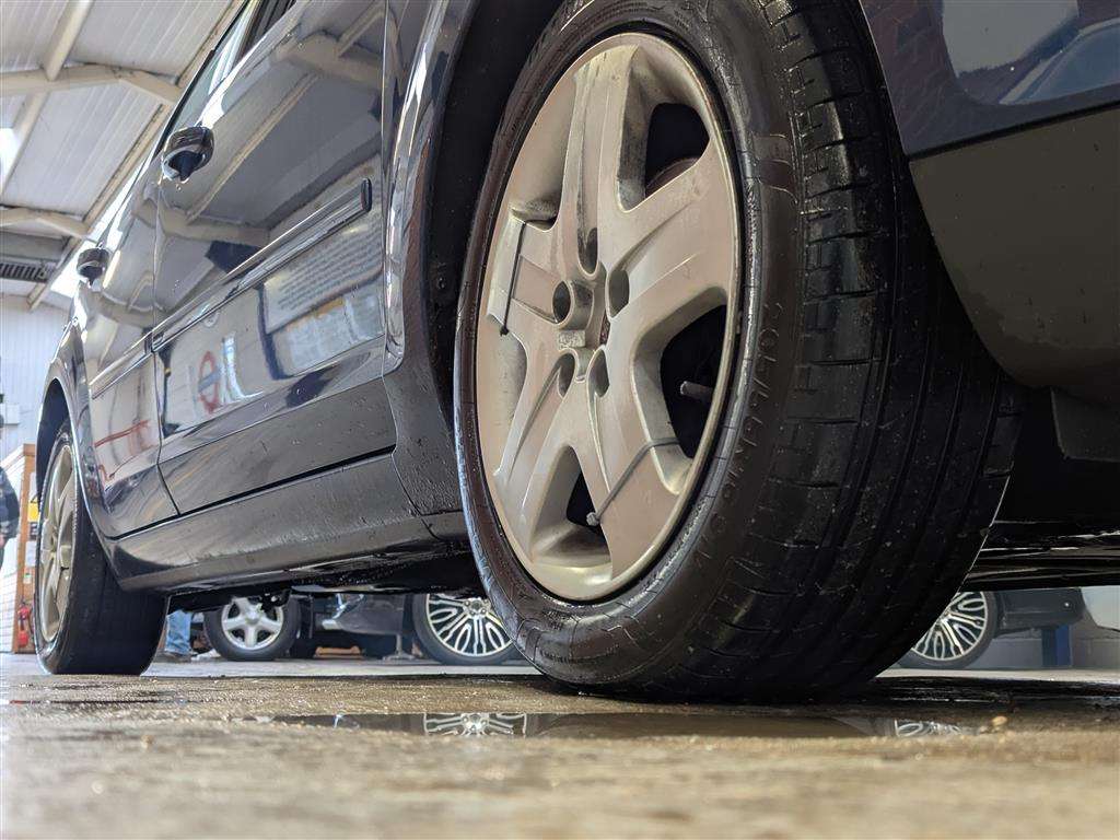 <p>2008 FORD FOCUS STYLE</p>