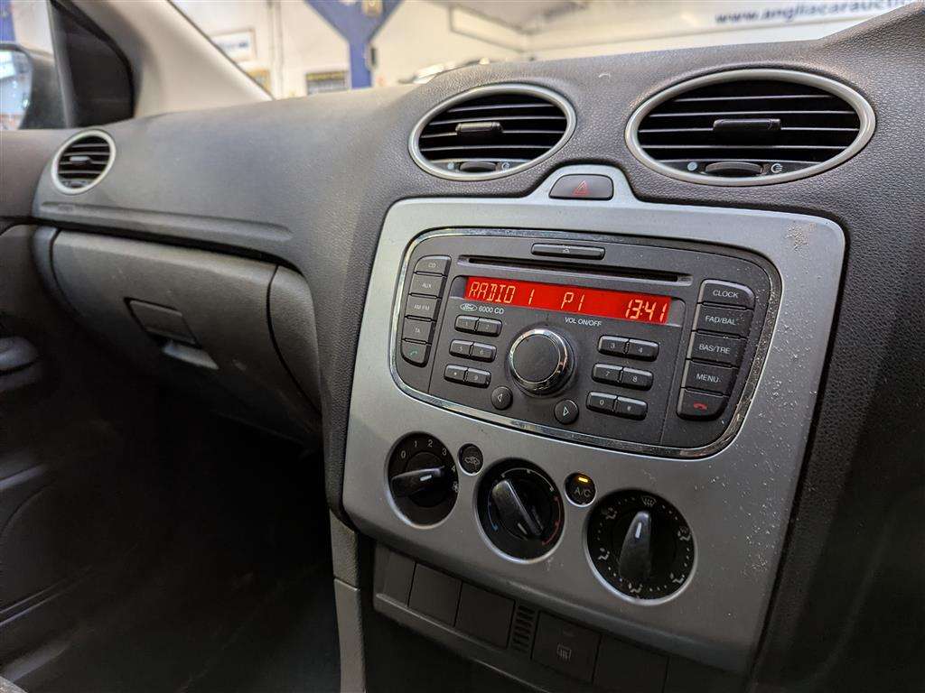 <p>2008 FORD FOCUS STYLE</p>