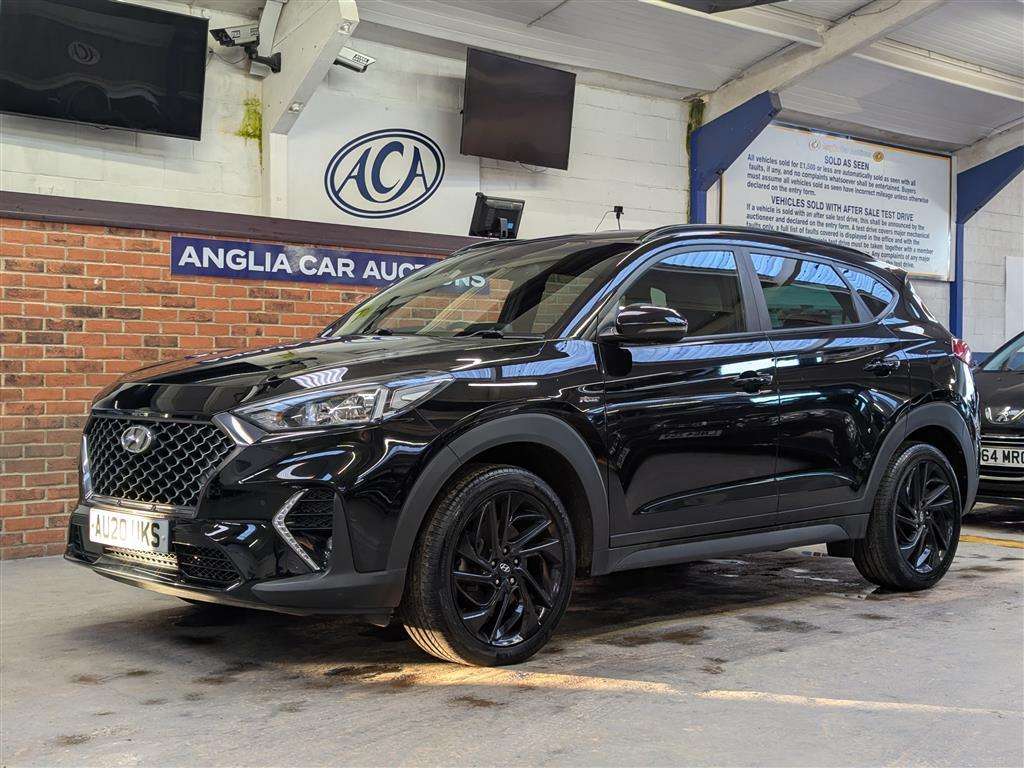 <p>2020 HYUNDAI TUCSON N LNE 48V MHEV CRD</p>