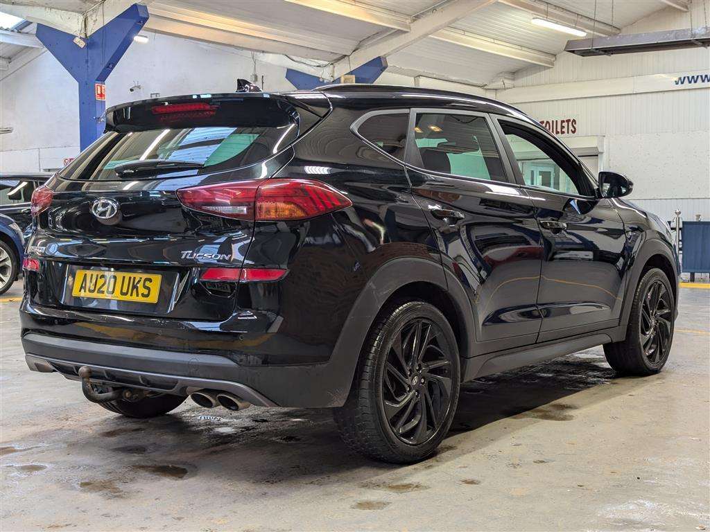 <p>2020 HYUNDAI TUCSON N LNE 48V MHEV CRD</p>