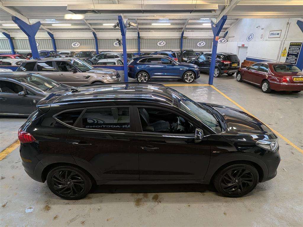 <p>2020 HYUNDAI TUCSON N LNE 48V MHEV CRD</p>