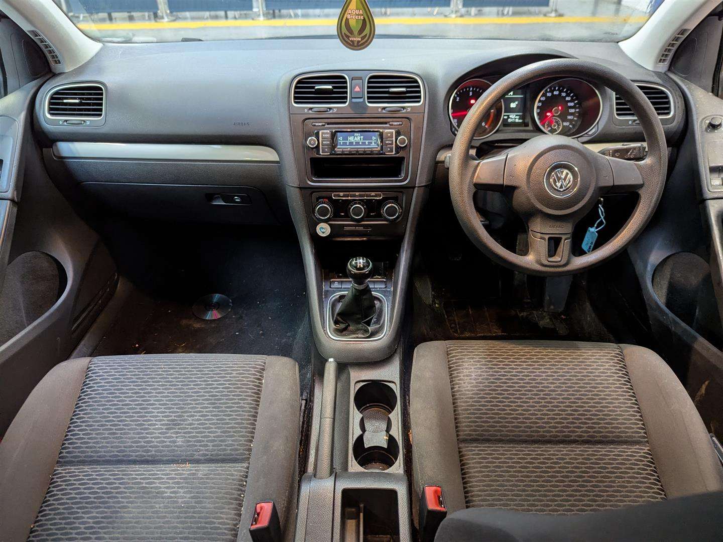 <p>2012 VOLKSWAGEN GOLF S TDI</p>