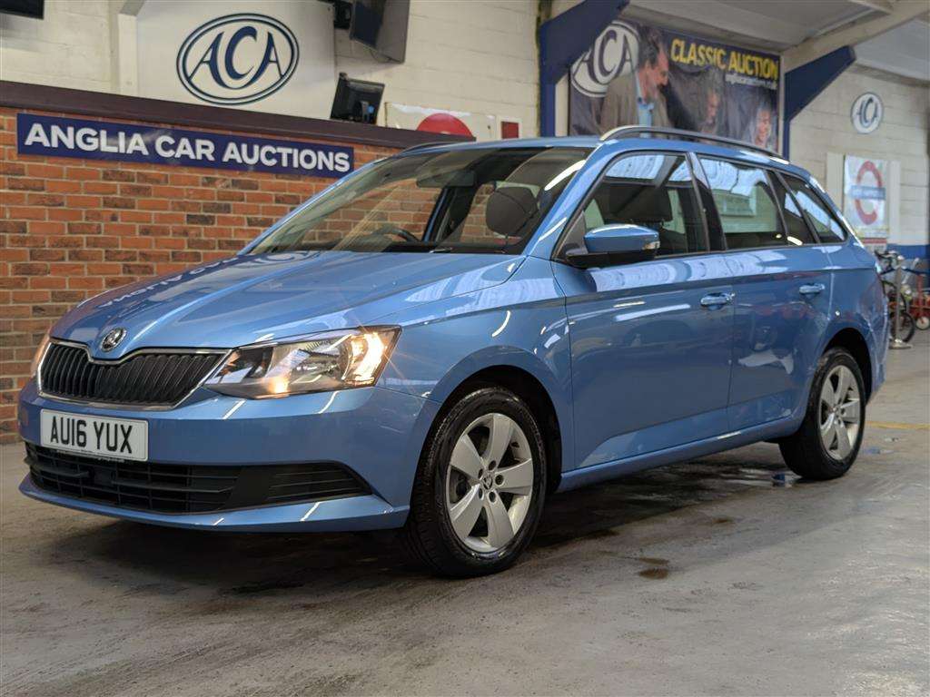 <p>2016 SKODA FABIA SE TSI S-A</p>