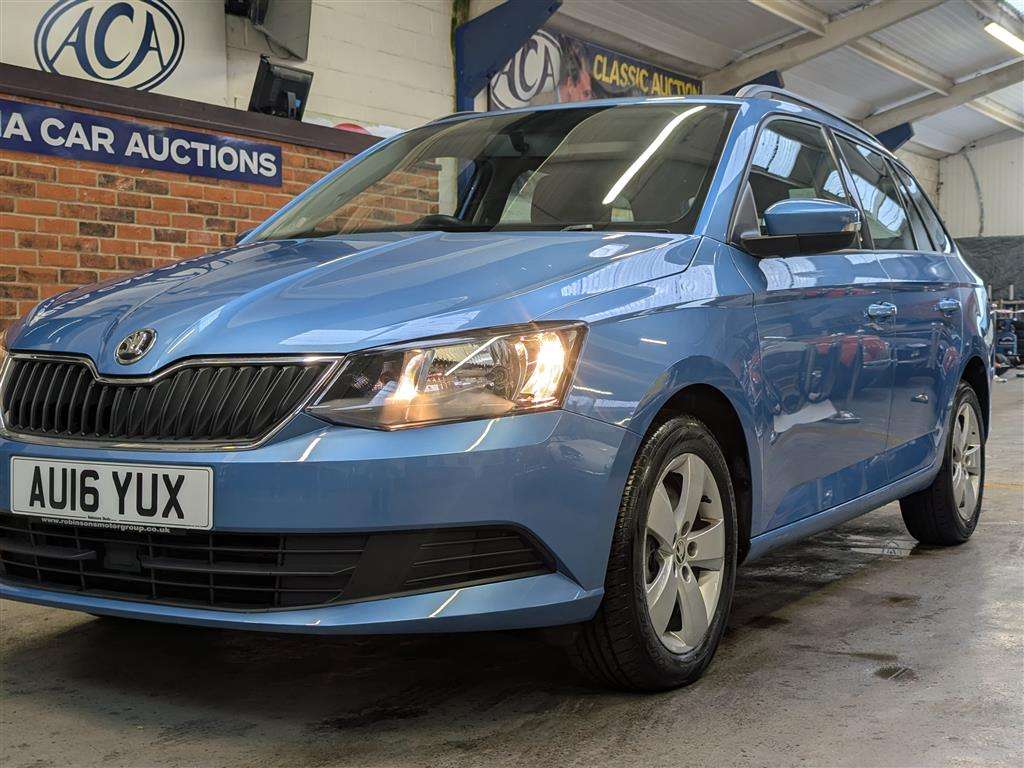 <p>2016 SKODA FABIA SE TSI S-A</p>