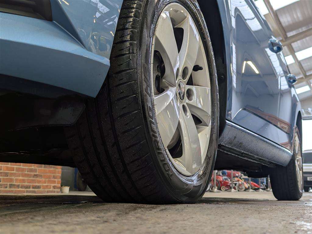 <p>2016 SKODA FABIA SE TSI S-A</p>