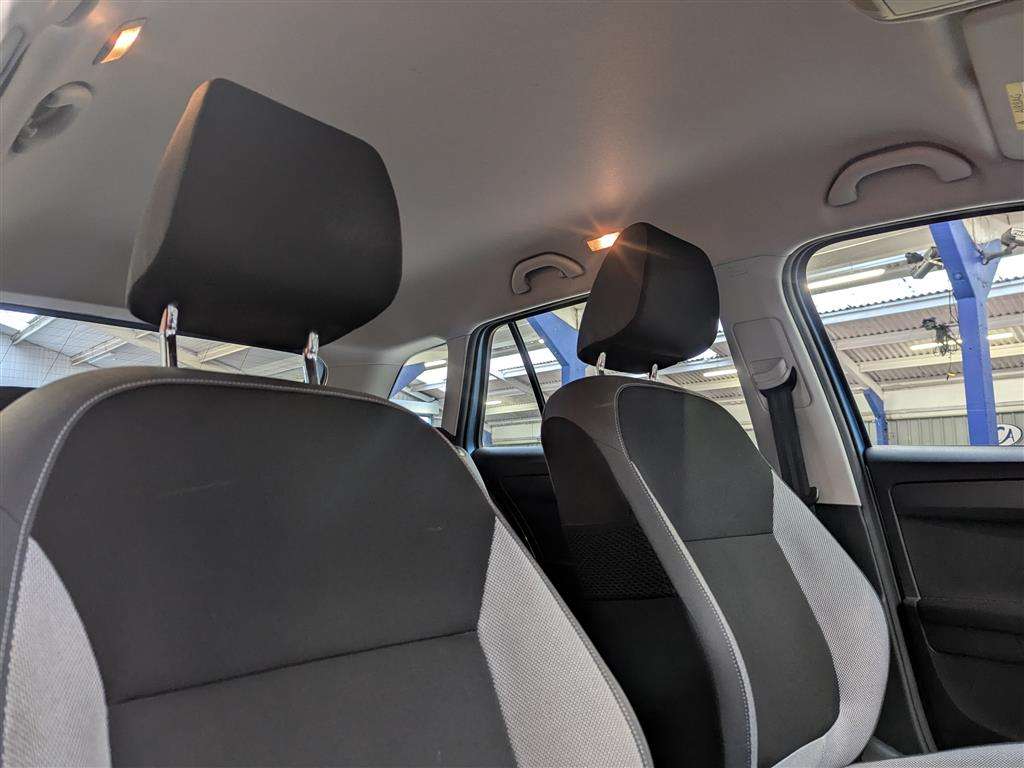 <p>2016 SKODA FABIA SE TSI S-A</p>