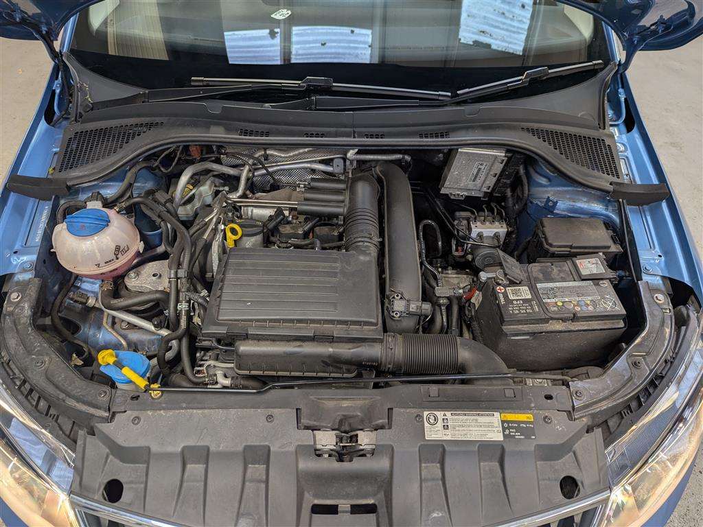 <p>2016 SKODA FABIA SE TSI S-A</p>