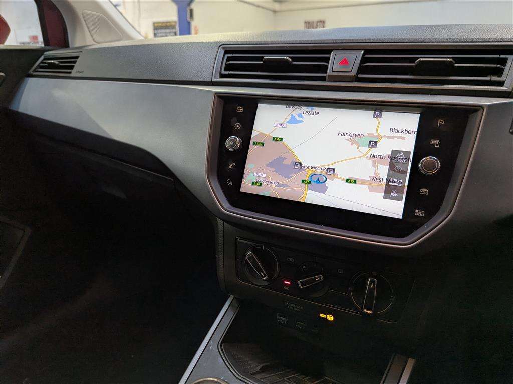 <p>2018 SEAT ARONA SE TECHNOLOGY TDI</p>