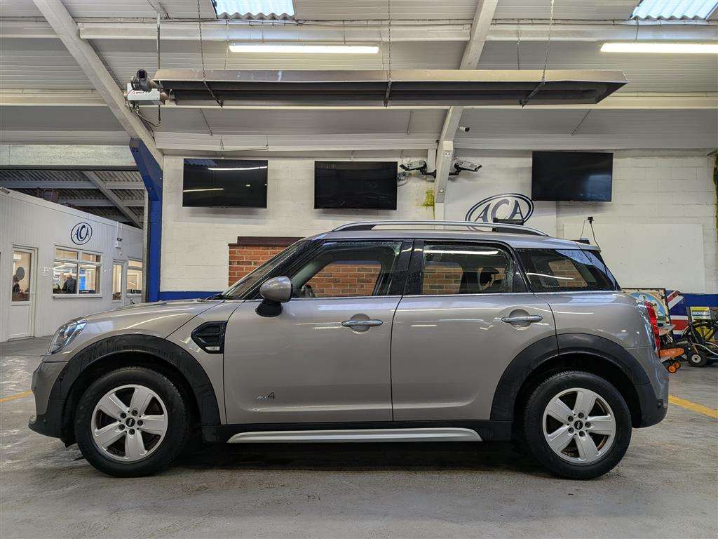 <p>2018 MINI COUNTRYMAN COOPER D ALL4</p>