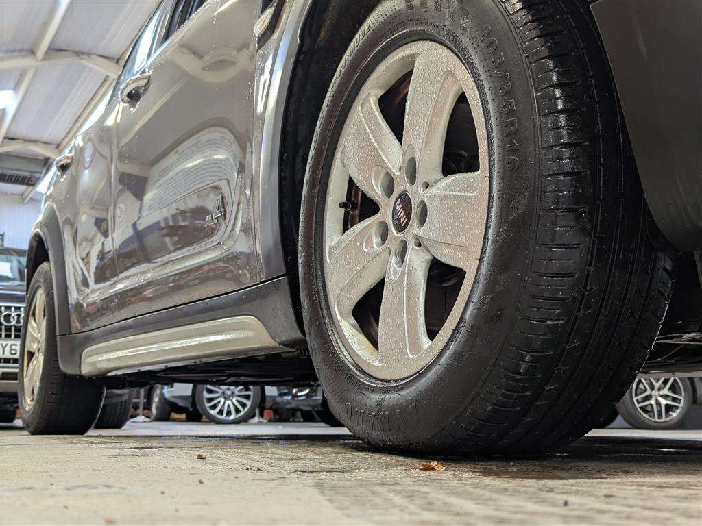 <p>2018 MINI COUNTRYMAN COOPER D ALL4</p>