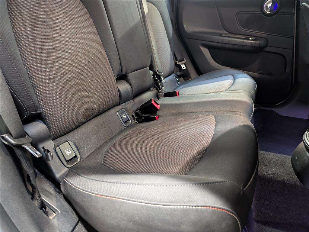 <p>2018 MINI COUNTRYMAN COOPER D ALL4</p>