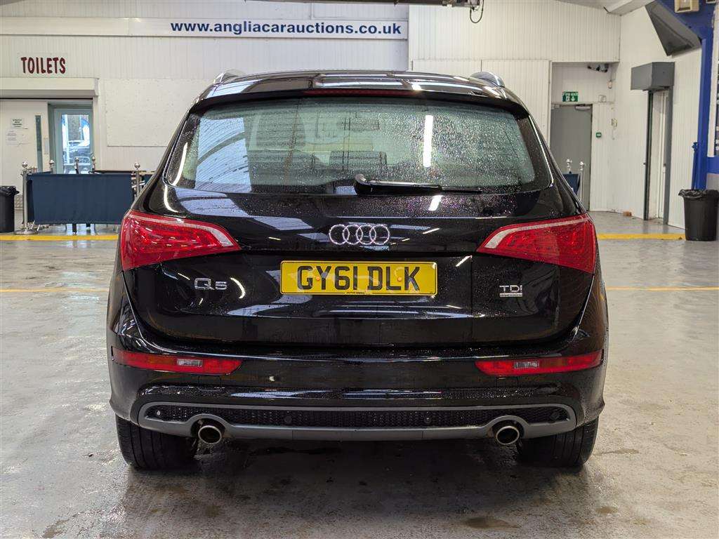 <p>2011 AUDI Q5 S LINE TDI QUATTRO A</p>