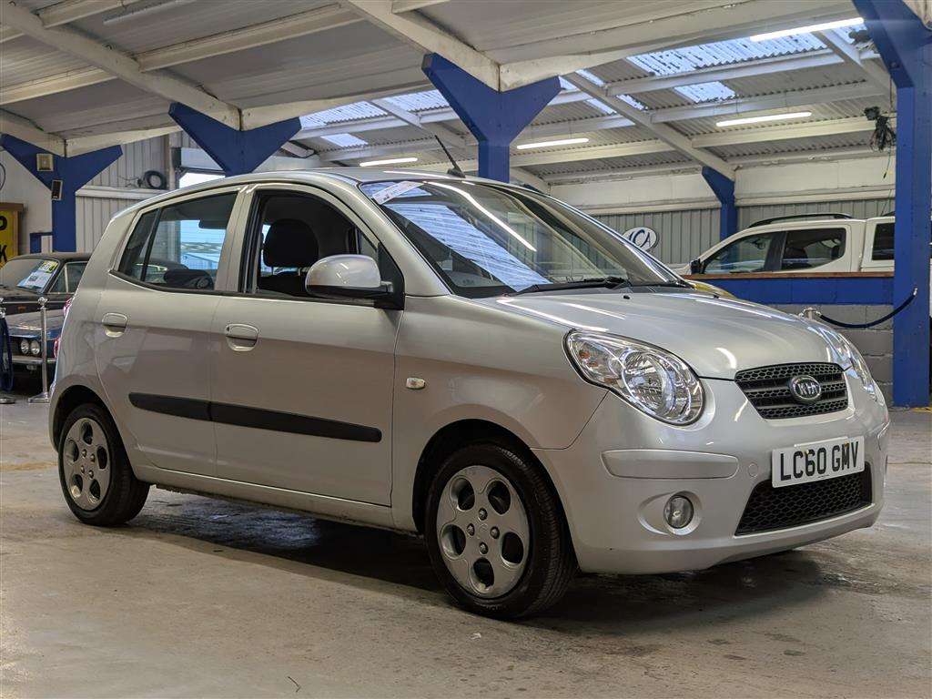 <p>2010 KIA PICANTO 2</p>