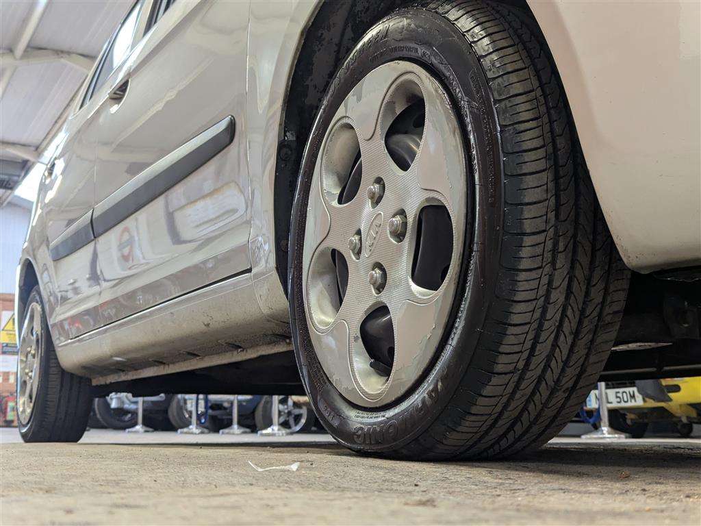 <p>2010 KIA PICANTO 2</p>