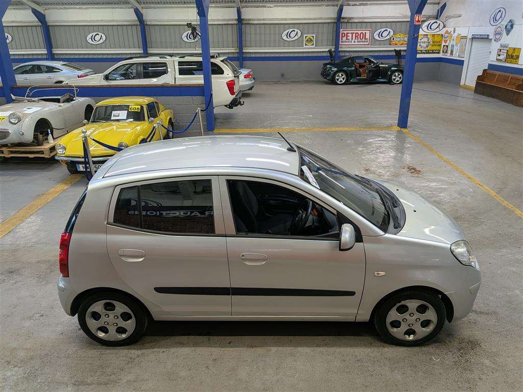 <p>2010 KIA PICANTO 2</p>