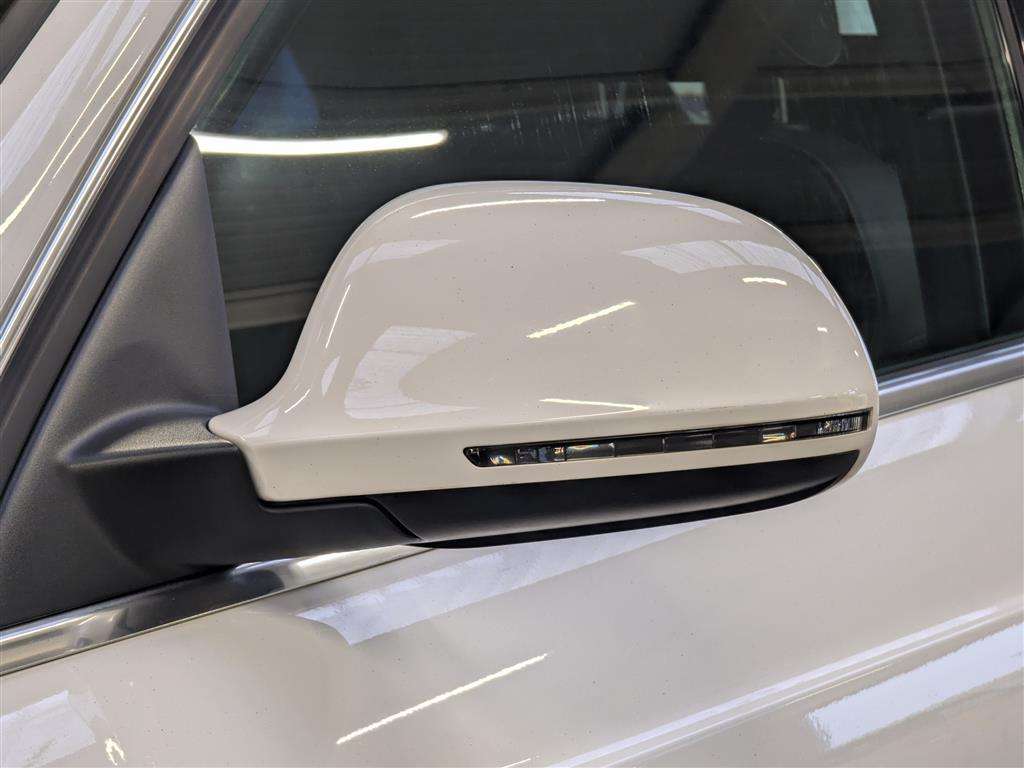 <p>2015 AUDI Q3 S LINE TDI</p>