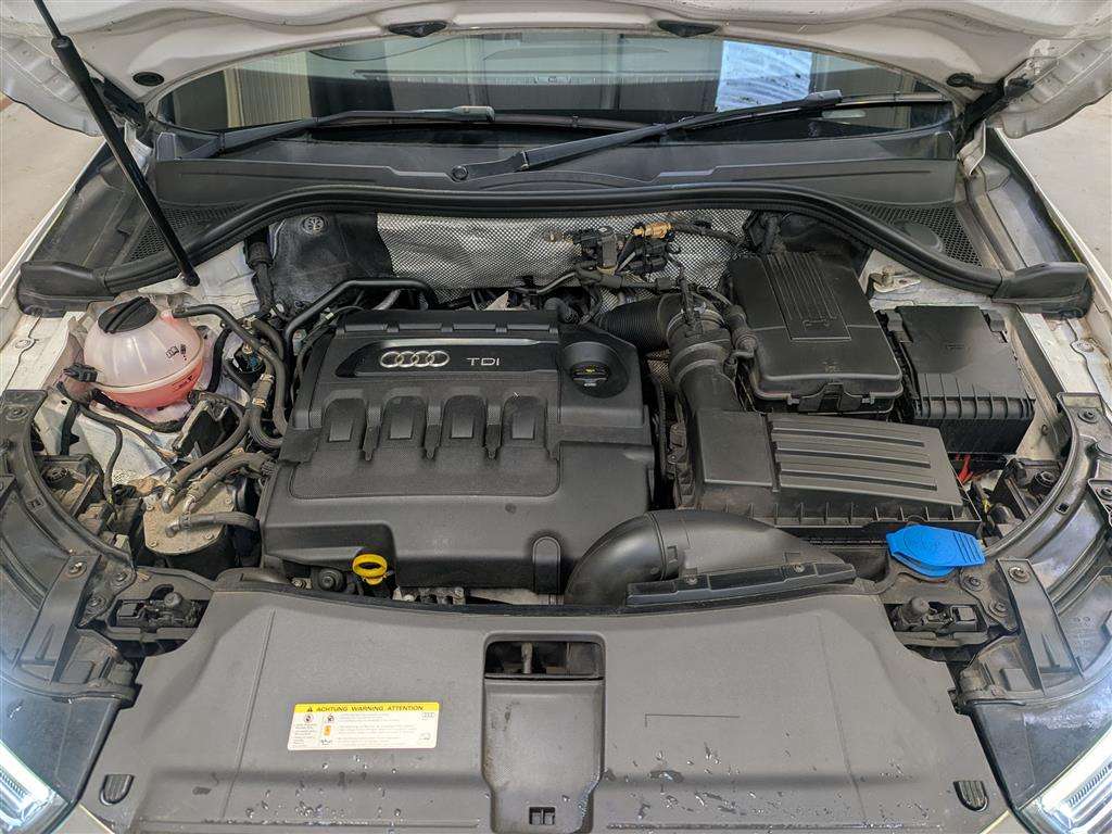 <p>2015 AUDI Q3 S LINE TDI</p>