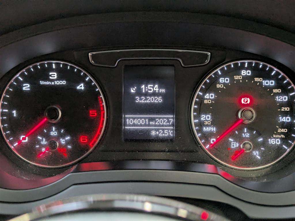 <p>2015 AUDI Q3 S LINE TDI</p>