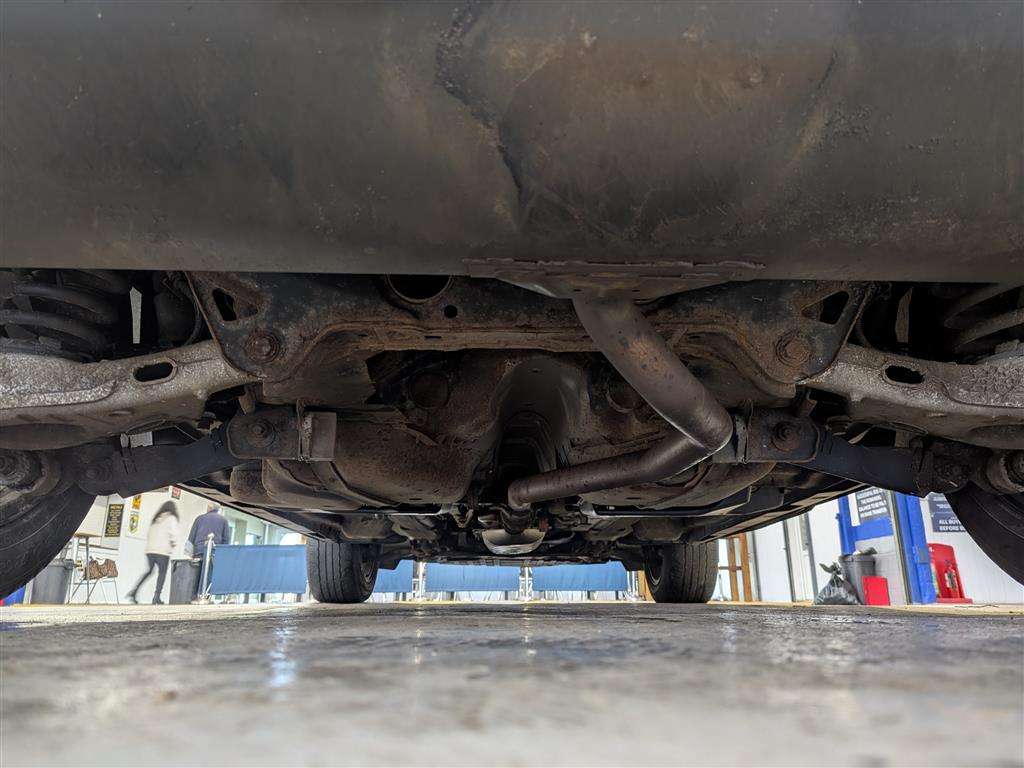 <p>2017 LAND ROVER DISCOVERY SPORT HSE ED4</p>