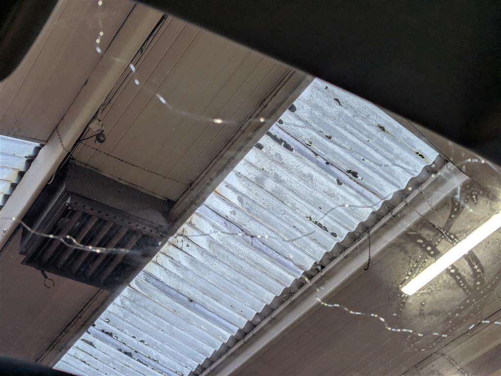 <p>2017 LAND ROVER DISCOVERY SPORT HSE ED4</p>