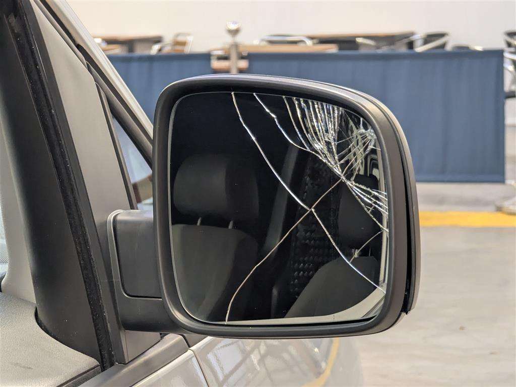 <p>2006 VOLKSWAGEN CADDY C20 TDI S-A</p>