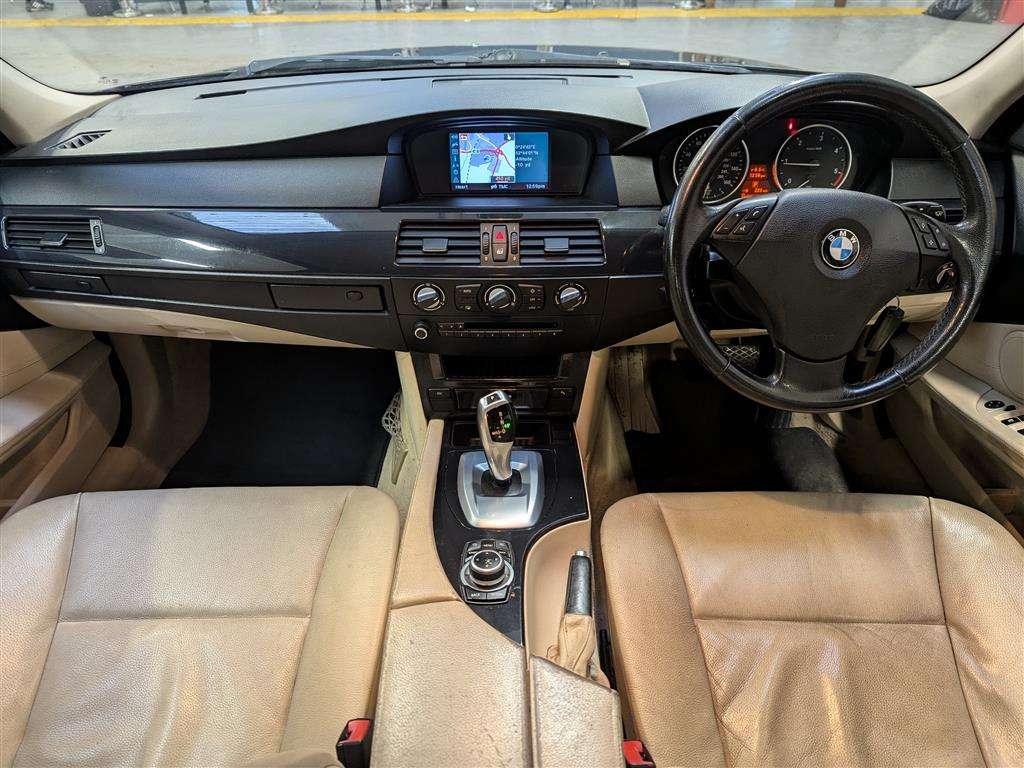 <p>2009 BMW 520D SE BUS EDITION AUTO</p>