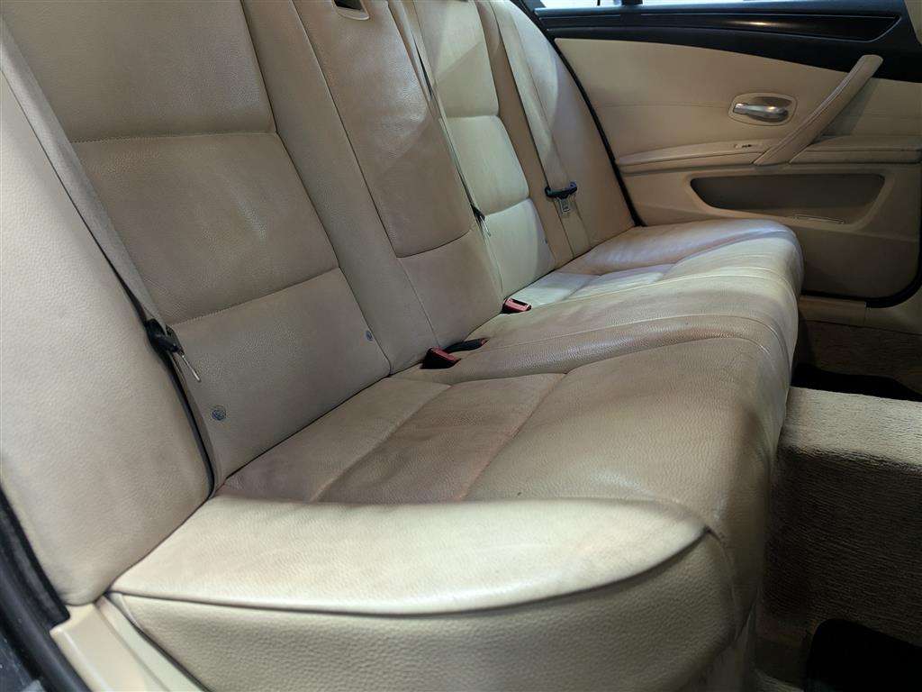 <p>2009 BMW 520D SE BUS EDITION AUTO</p>