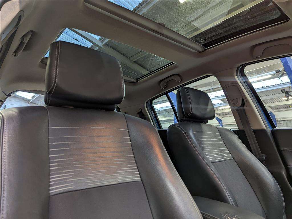 <p>2008 RENAULT MEGANE DYNAMIQUE S VVT</p>