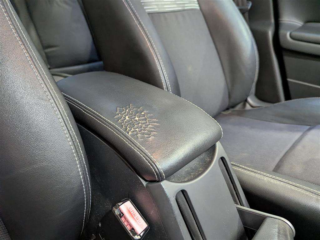 <p>2008 RENAULT MEGANE DYNAMIQUE S VVT</p>