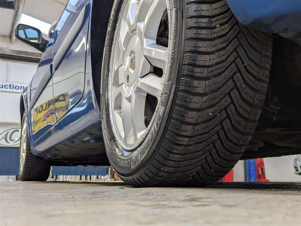 <p>2008 RENAULT MEGANE DYNAMIQUE S VVT</p>