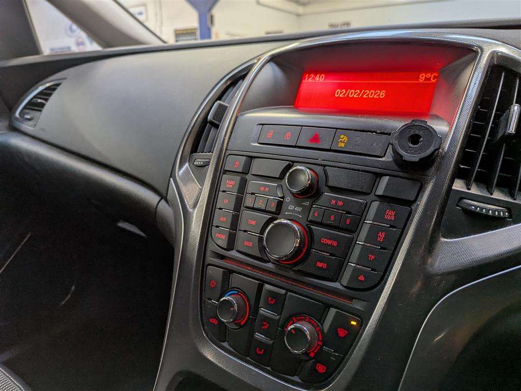 <p>2012 VAUXHALL ASTRA SE CDTI ECOFLEX 123</p>