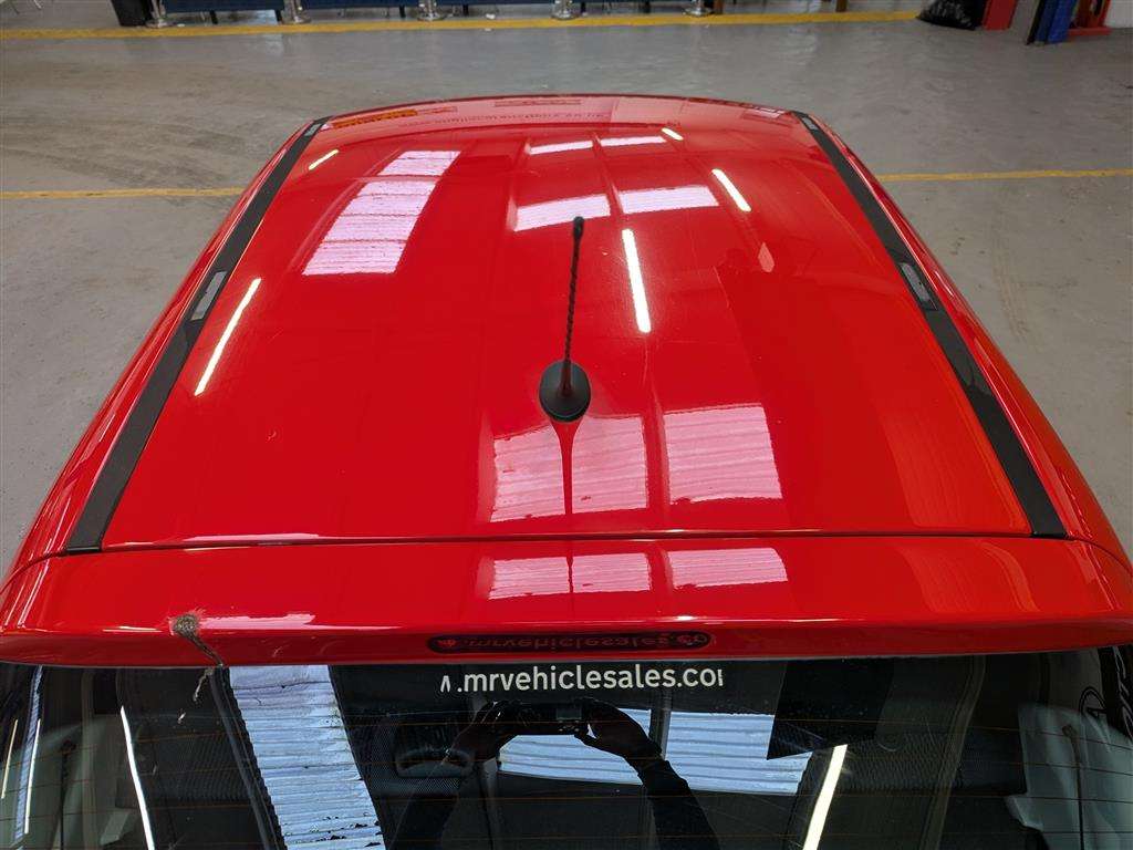 <p>2009 PEUGEOT 207 VERVE</p>