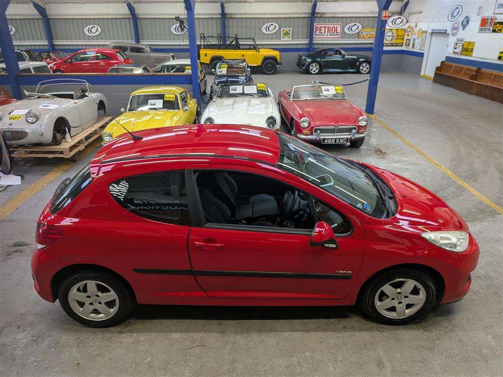<p>2009 PEUGEOT 207 VERVE</p>