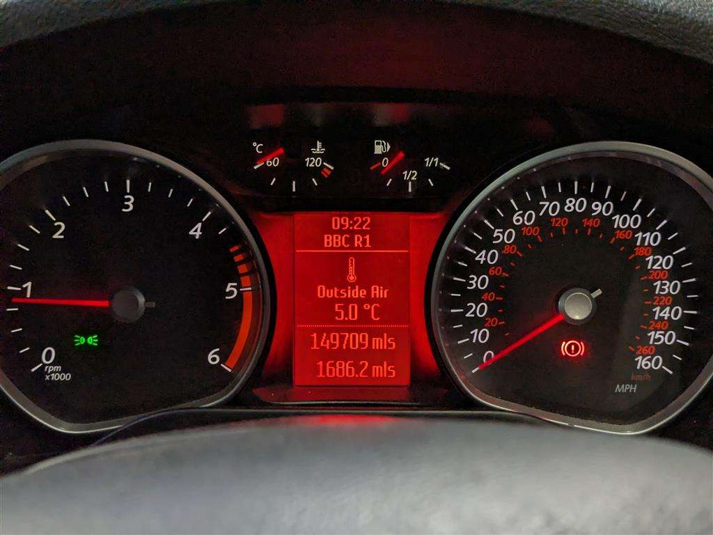 <p>2015 FORD S-MAX ZETEC TDCI 140</p>