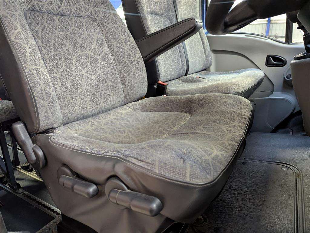 <p>2009 RENAULT MASTER LM39 DCI 120</p>