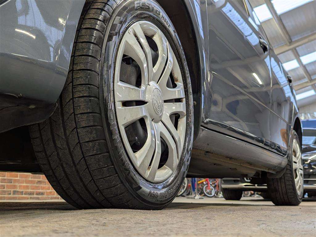 <p>2011 SKODA FABIA S 6V</p>