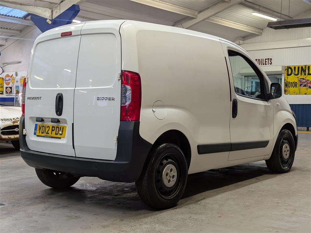 <p>2012 PEUGEOT BIPPER S HDI</p>