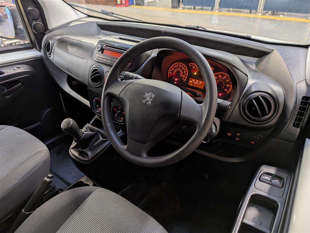 <p>2012 PEUGEOT BIPPER S HDI</p>