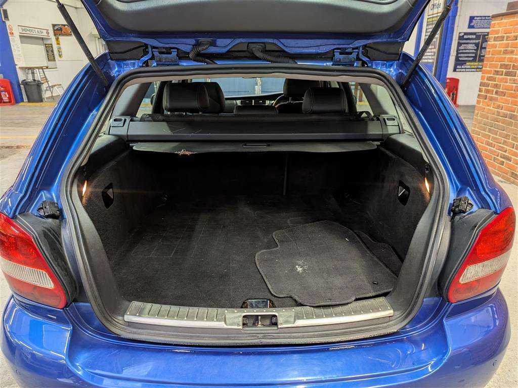 <p>2008 JAGUAR X-TYPE SE</p>